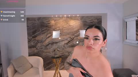 Snapshot of katesunder chatting on 02-03-25, 08:35 K A T E online show from 02-03-25, 08:35