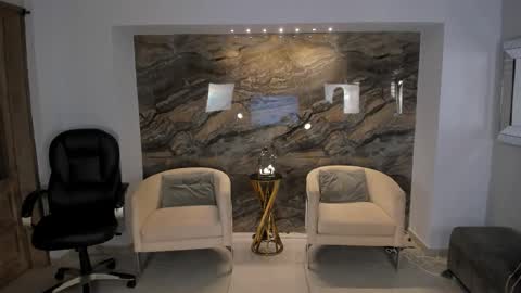 K A T E  online show from 11-25-25, 11:21