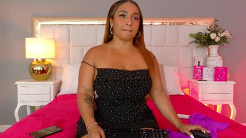 Snapshot of katevenegas chatting on 04-04-26, 08:17 Kate Venegas online show from 04-04-26, 08:17