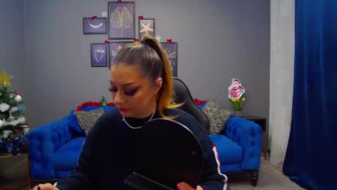 Kate online show from 12-17-24, 06:09