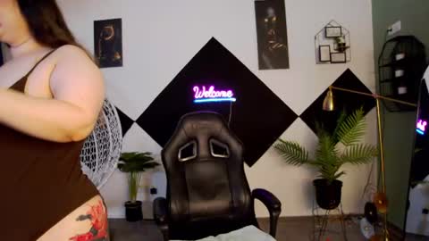 Kate online show from 06-11-26, 12:32