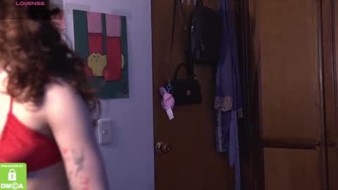 Snapshot of kathc_19 chatting on 11-21-25, 01:59 Katerine online show from 11-21-25, 01:59