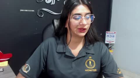 Snapshot of kathe0v chatting on 05-27-26, 11:24 Call me Lau online show from 05-27-26, 11:24
