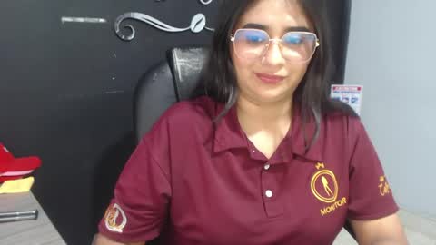 Snapshot of kathe0v chatting on 05-29-26, 09:46 Call me Lau online show from 05-29-26, 09:46