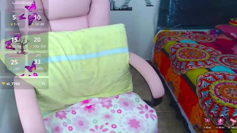 Snapshot of kathelatin4u chatting on 10-24-25, 10:17 kathelatin4u online show from 10-24-25, 10:17