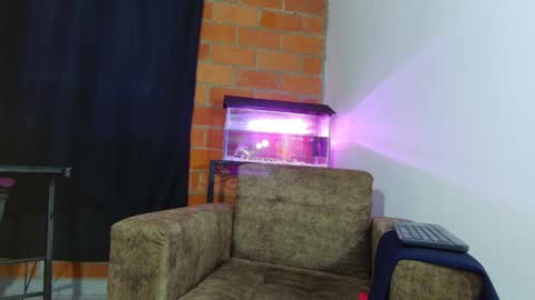 Snapshot of katherin_petrova1 chatting on 05-08-26, 07:36 kathe online show from 05-08-26, 07:36