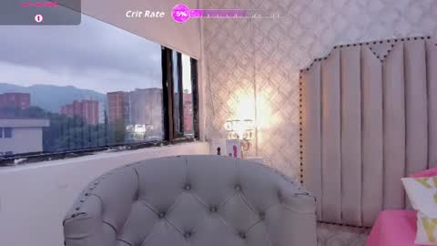 Snapshot of katherine_glow chatting on 06-19-26, 11:25 KATHE online show from 06-19-26, 11:25