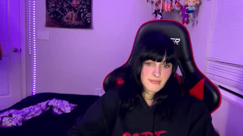 Snapshot of katherinekleave chatting on 02-10-26, 05:55 katherinekleave online show from 02-10-26, 05:55