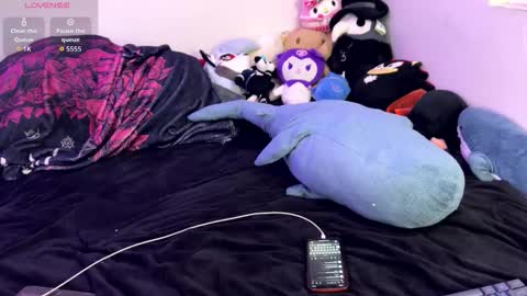 Snapshot of katherinekleave chatting on 02-25-26, 06:23 katherinekleave online show from 02-25-26, 06:23