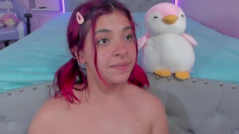 Snapshot of kathia_saenz chatting on 03-07-25, 10:13 Kathia  online show from 03-07-25, 10:13