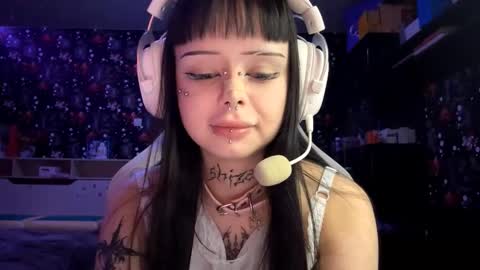 Snapshot of kathimatayoshi chatting on 02-26-26, 03:22 Luna online show from 02-26-26, 03:22