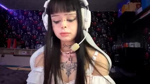 Snapshot of kathimatayoshi chatting on 03-01-26, 01:35 Luna online show from 03-01-26, 01:35