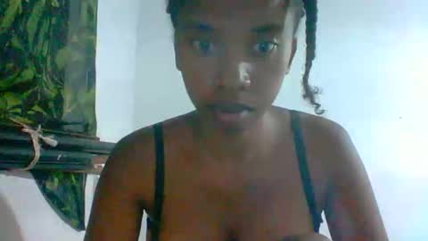 Snapshot of kathinah chatting on 11-17-25, 06:35 kathinah online show from 11-17-25, 06:35