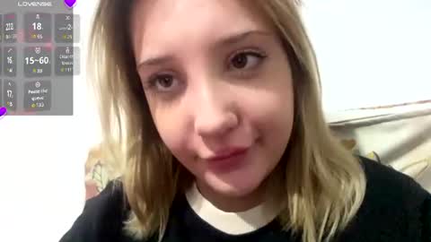 Snapshot of kathrinekiening chatting on 06-25-26, 05:06 Jessie online show from 06-25-26, 05:06