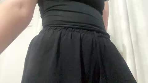 Snapshot of kathrinekiening chatting on 06-28-26, 05:08 Jessie online show from 06-28-26, 05:08