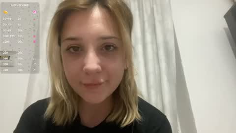 Snapshot of kathrinekiening chatting on 07-08-26, 10:03 Jessie online show from 07-08-26, 10:03