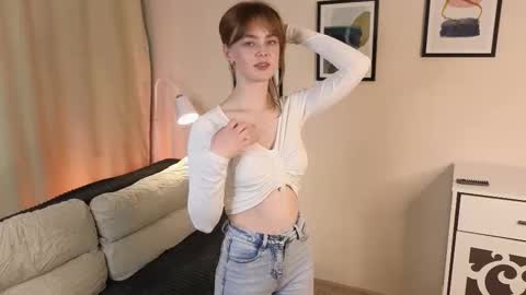 Jane online show from 10-17-25, 07:27