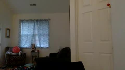 Snapshot of kathrynw chatting on 02-13-25, 10:00 kathrynw online show from 02-13-25, 10:00