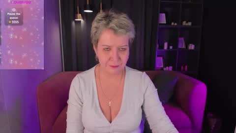 Kathy online show from 02-12-25, 01:48