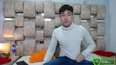 Snapshot of kathyaiden chatting on 06-05-26, 02:56 Kaht y Aiden online show from 06-05-26, 02:56