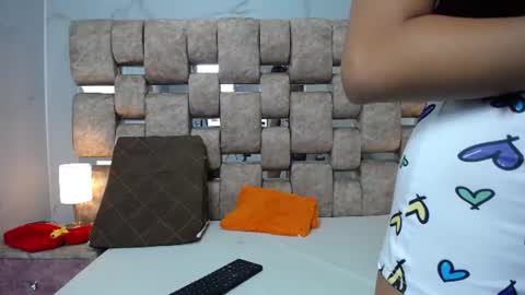 Snapshot of kathyaiden chatting on 07-06-26, 05:37 Kaht y Aiden online show from 07-06-26, 05:37