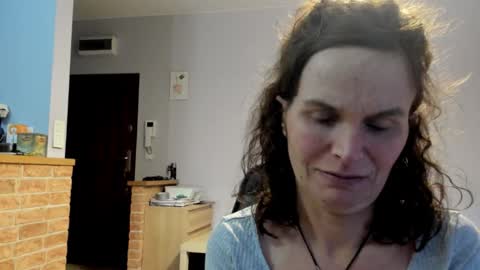 Snapshot of kathysky40 chatting on 11-04-25, 03:00 KATHY online show from 11-04-25, 03:00