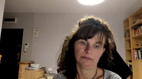 Snapshot of kathysky40 chatting on 12-14-25, 02:55 KATHY online show from 12-14-25, 02:55