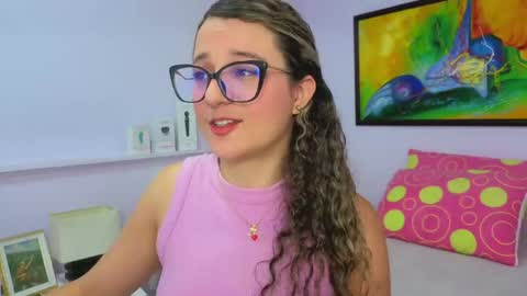 Snapshot of katia_foxx chatting on 04-16-26, 09:10 Khaterine online show from 04-16-26, 09:10