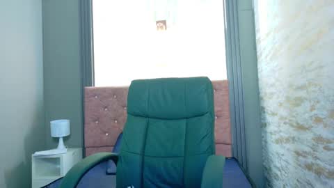 Katia online show from 09-30-25, 11:59