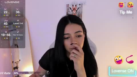Snapshot of katia_sex25 chatting on 04-30-26, 09:41 Katia online show from 04-30-26, 09:41