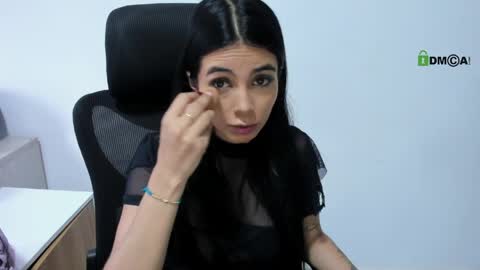 Snapshot of katia_sex25 chatting on 05-05-26, 03:20 Katia online show from 05-05-26, 03:20