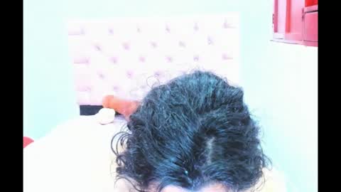 Snapshot of katiaflex chatting on 12-28-24, 05:55 Katia online show from 12-28-24, 05:55