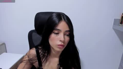 Snapshot of katialips_ chatting on 01-13-26, 04:12 Katia online show from 01-13-26, 04:12