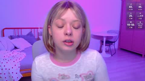 Snapshot of katie_deville chatting on 12-06-24, 10:49 Katie Deville online show from 12-06-24, 10:49