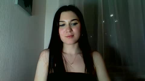 Snapshot of katie_foxi chatting on 05-10-26, 10:15 katie_foxi online show from 05-10-26, 10:15