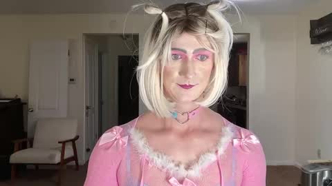 katiebabykitty online show from 04-21-26, 04:12