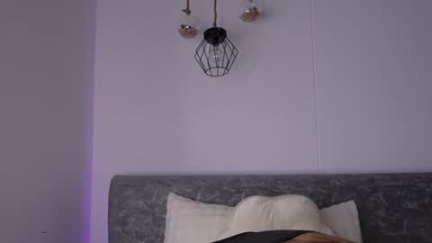 Katie online show from 09-26-25, 11:03