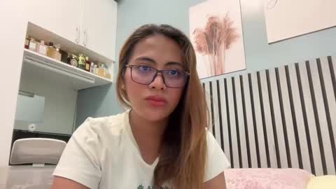 Snapshot of katiefrox_ chatting on 09-09-25, 06:35 katiefrox  online show from 09-09-25, 06:35