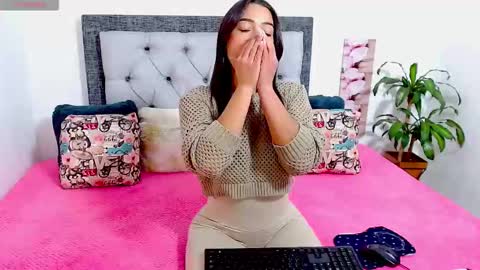 Follow Instagram katikloving online show from 02-14-26, 03:42