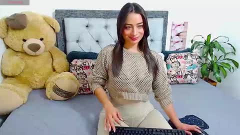 Follow Instagram katikloving online show from 03-15-26, 03:34