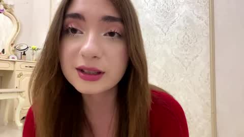 Snapshot of katinaflatau chatting on 06-01-26, 07:15 Rosie online show from 06-01-26, 07:15