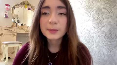 Snapshot of katinaflatau chatting on 06-16-26, 11:13 Rosie online show from 06-16-26, 11:13