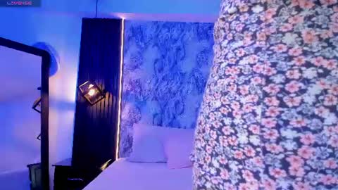 Snapshot of katiusky chatting on 06-17-26, 12:07 Kati online show from 06-17-26, 12:07