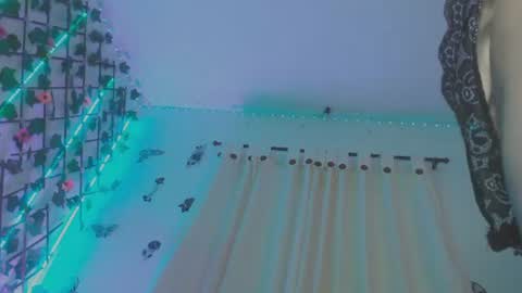 Snapshot of katjohanna chatting on 07-11-26, 04:21 Johanna online show from 07-11-26, 04:21
