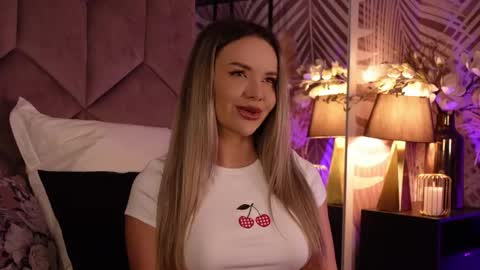 KatJolie online show from 05-18-26, 07:20