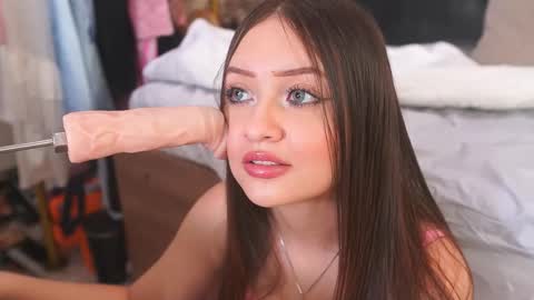 K A T L Y N  online show from 11-15-25, 06:48