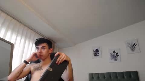 Katnia and Marcuz online show from 12-22-24, 04:38