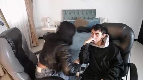 Katnia and Marcuz online show from 03-05-25, 12:11