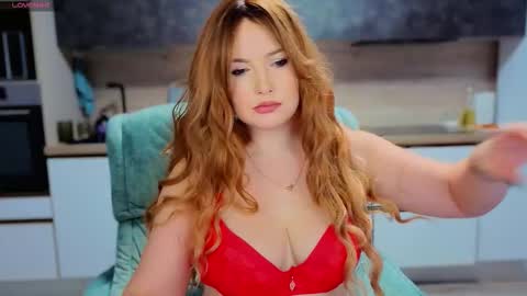 katniss_k online show from 10-25-25, 05:26