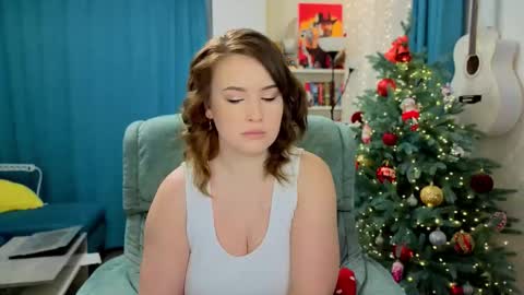 Snapshot of katniss_k chatting on 12-17-25, 04:51 katniss_k online show from 12-17-25, 04:51